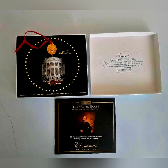 2018 White House Historical Association Christmas Ornament Truman Box And Papers - Picture 1 of 11